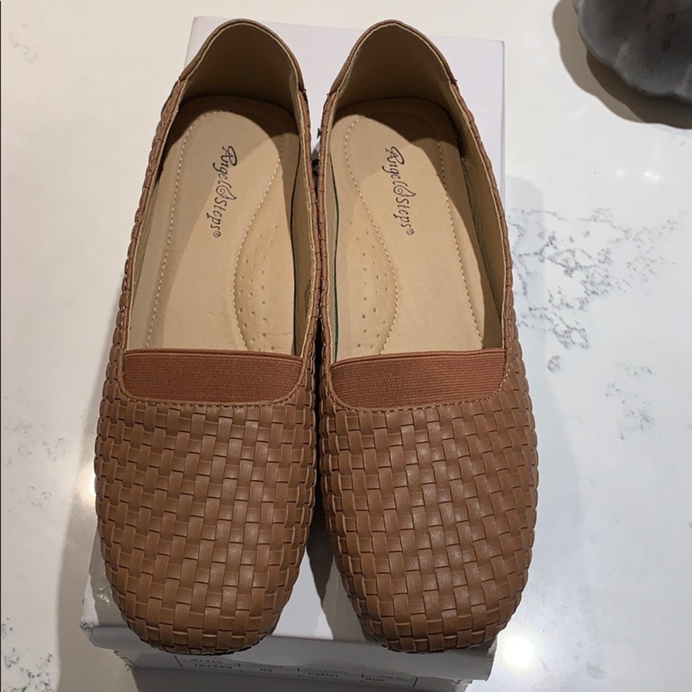 NWT in box Angel Steps